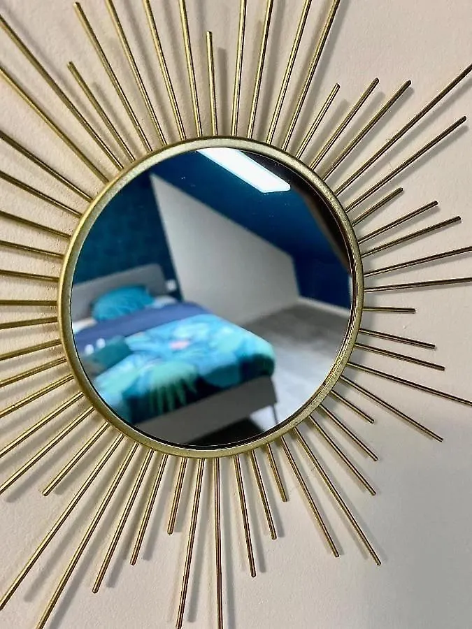 Lanester Suite Home 0*,  France